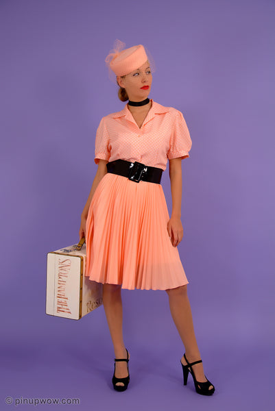 Hayley-Marie in The Hamptons Please  (photoset)