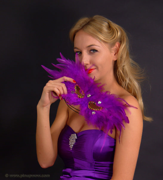 Hayley-Marie in Party Girl  (photoset)