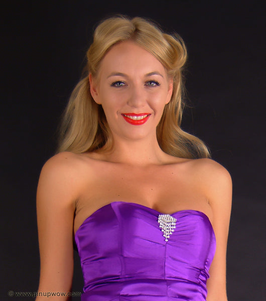 Hayley-Marie in Party Girl  (photoset)