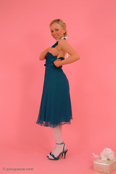 Lexine in What a Gift  (photoset)