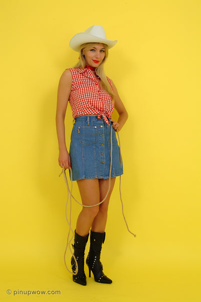 Hayley-Marie in Yippee Ki-Yay!  (photoset)