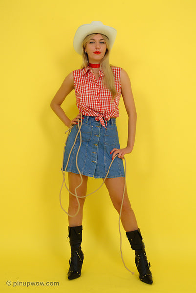 Hayley-Marie in Yippee Ki-Yay!  (photoset)