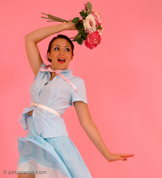 Rachael in Roses to the Rescue  (photoset)