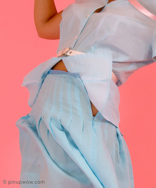 Rachael in Roses to the Rescue  (photoset)