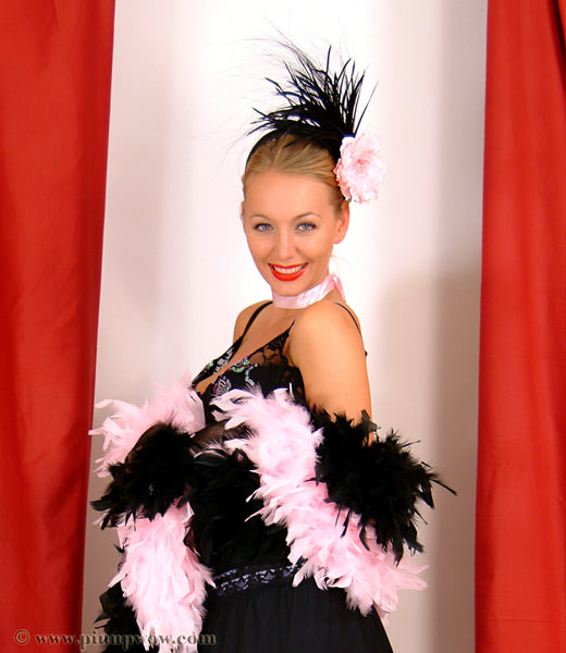 Hayley-Marie in Front Row Seat  (photoset)