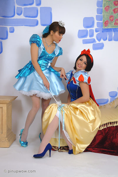 bryoni-kate-carla_snow_white pin-up glamour photo 12 of 123