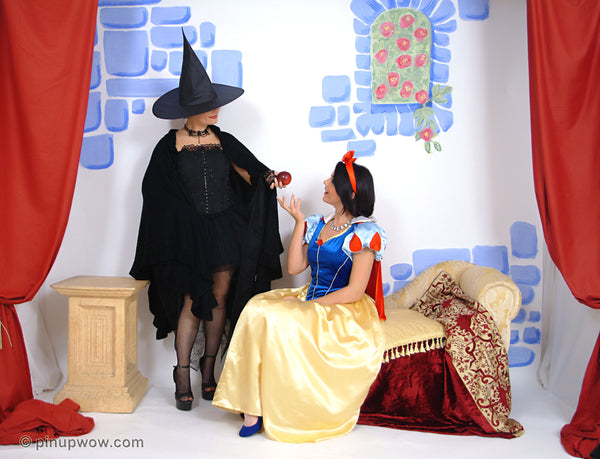 bryoni-kate-carla_snow_white pin-up glamour photo 32 of 123