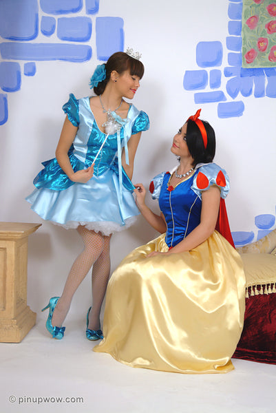 bryoni-kate-carla_snow_white pin-up glamour photo 4 of 123