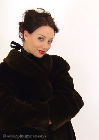 Carla in Tickle Your Fancy  (photoset)