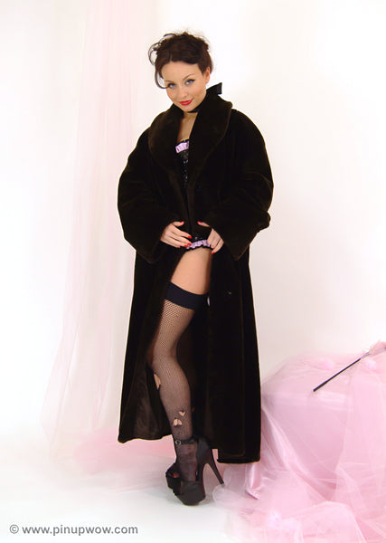 Carla in Tickle Your Fancy  (photoset)