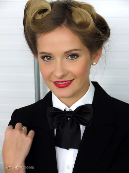 elle-r_doctor_tease pin-up glamour photo 14 of 107