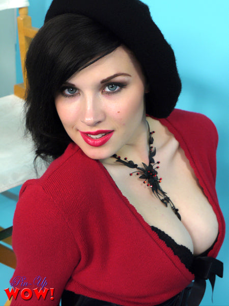 Jocelyn-Kay in Oo La La!  (intimate photoset)
