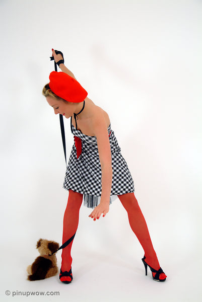 Laura-Marie in Pin-Up Pet  (photoset)