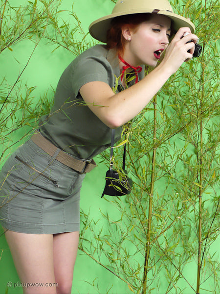 Lucy V in Jungle Honey