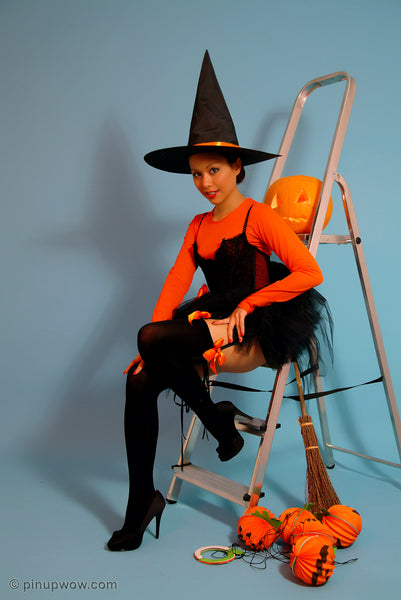 Petra in Bewitched  (photoset)