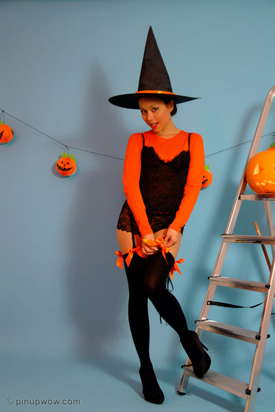 Petra in Bewitched  (photoset)