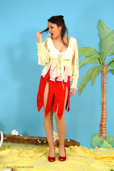 Rachael in Castaway Cutie  (photoset)