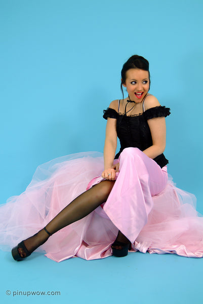 rachael_saucy_revelations pin-up glamour photo 9 of 128