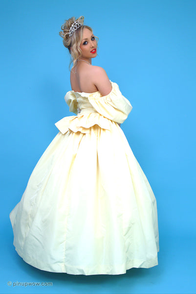Danni King in Cinderella Wow!  (photoset)