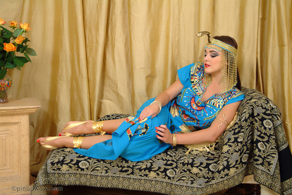 Jodie in Carry on Cleo  (photoset)